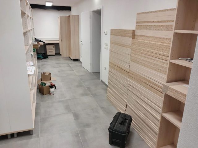 Oprema za knjižnice 005